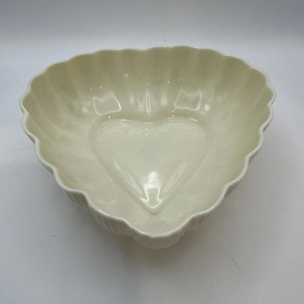 Irish Belleek Sweet Heart Shaped Candy Dish, Lustre Yellow 6.5